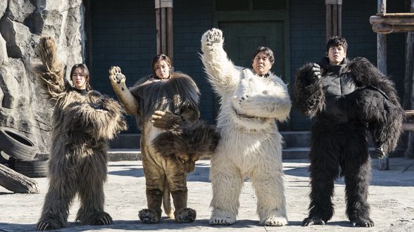 超「人」氣動物園